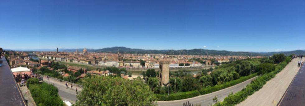 レビュアーのカバー画像