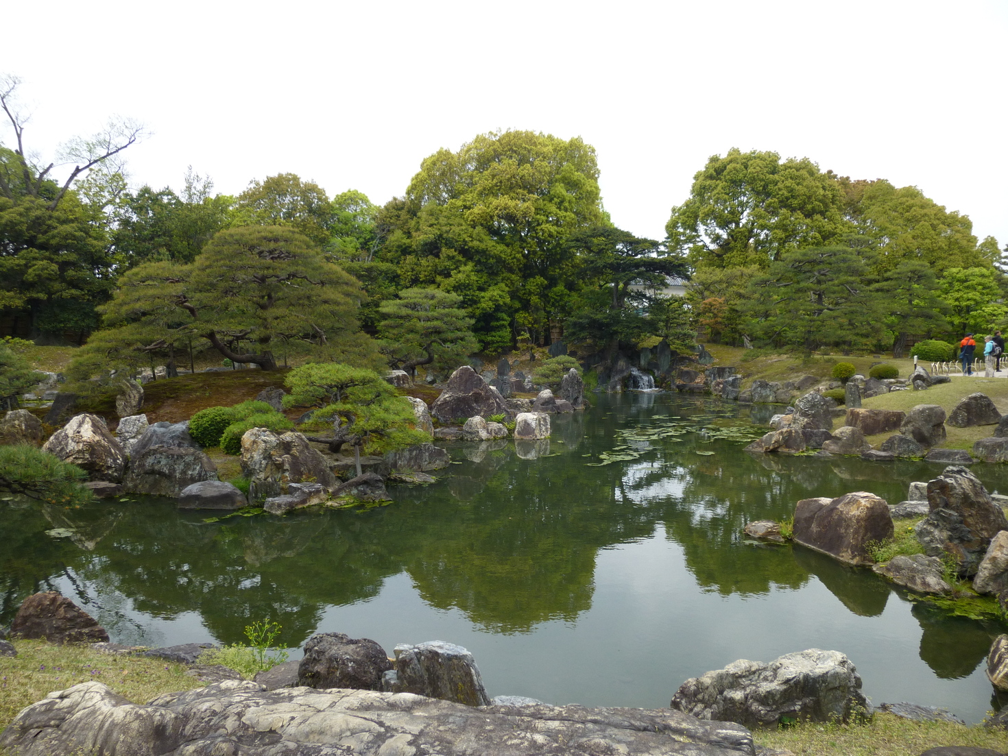 レビュアーのカバー画像