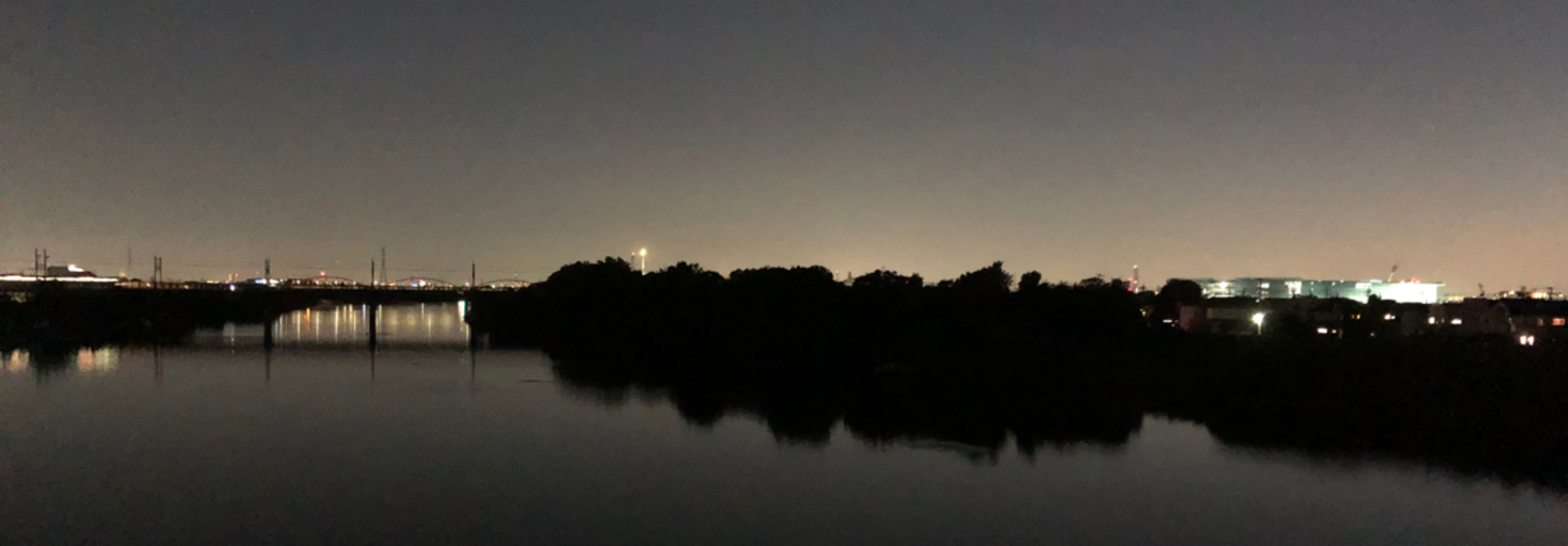 レビュアーのカバー画像