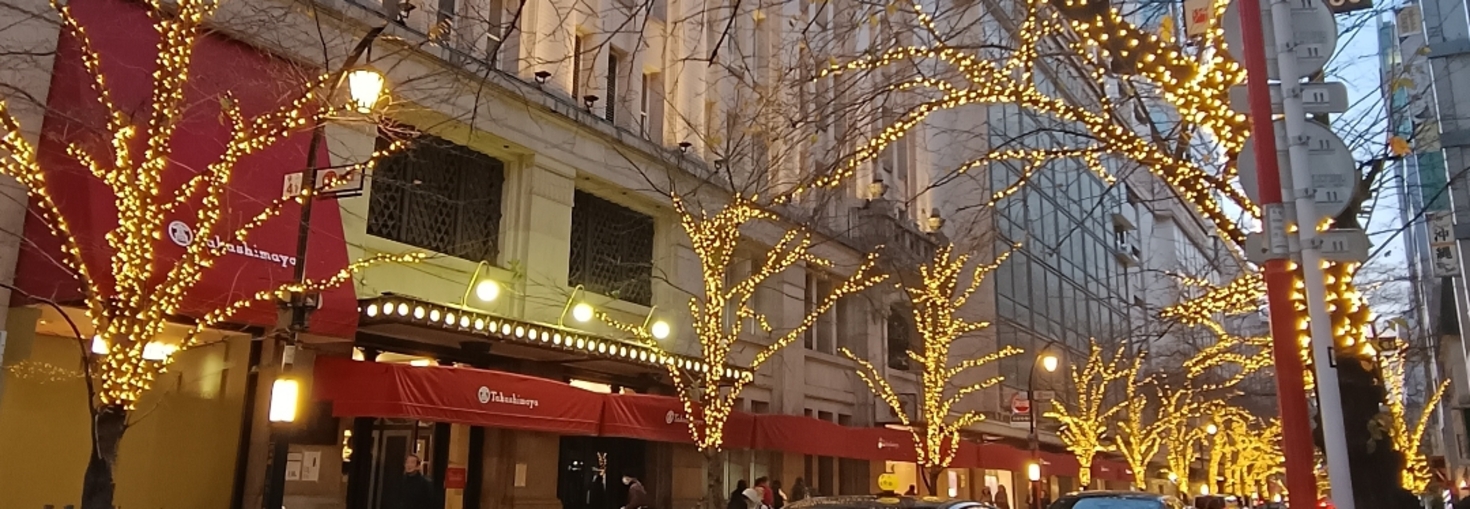 レビュアーのカバー画像