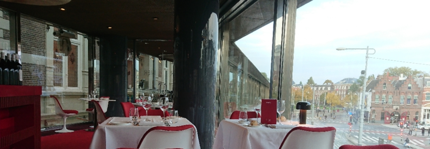 レビュアーのカバー画像