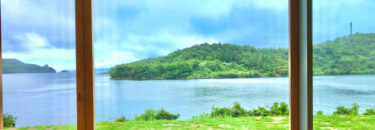 レビュアーのカバー画像