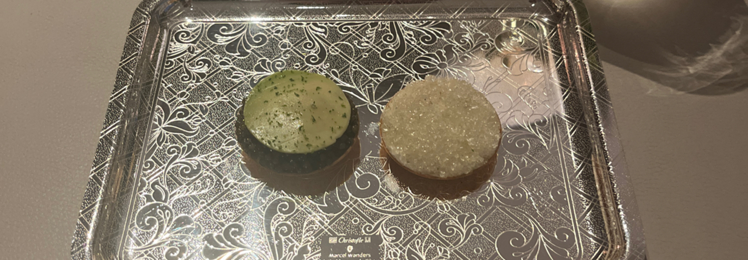 レビュアーのカバー画像