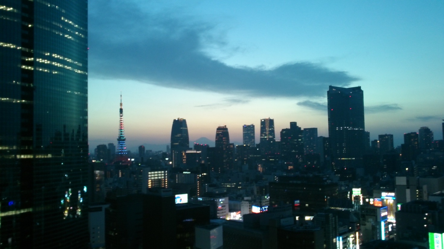 レビュアーのカバー画像