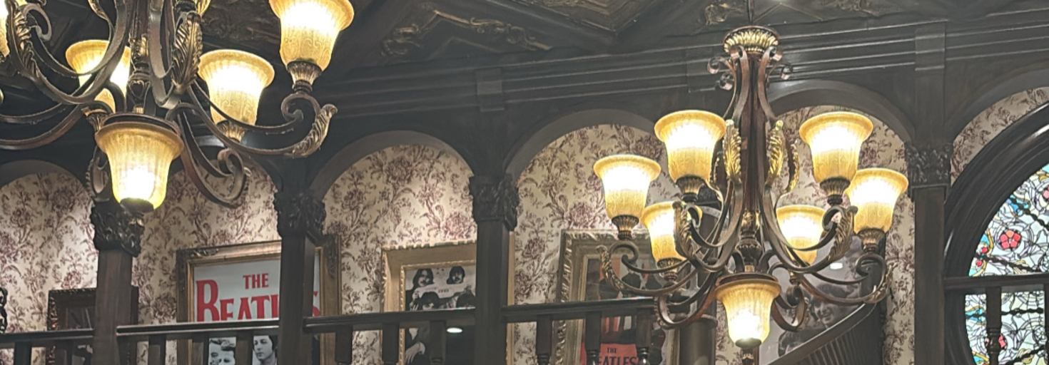 レビュアーのカバー画像