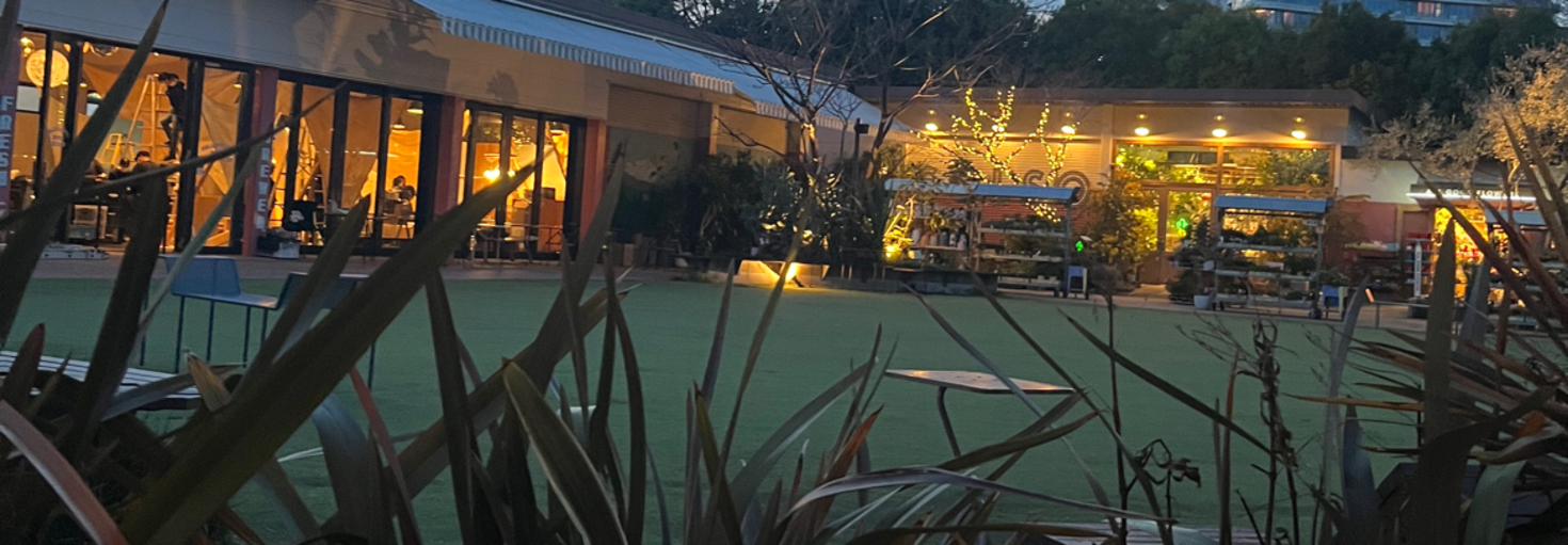 レビュアーのカバー画像