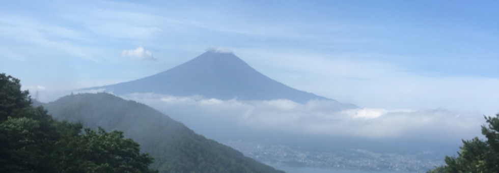 レビュアーのカバー画像