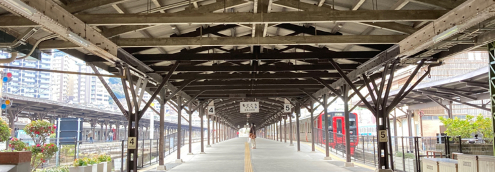 レビュアーのカバー画像