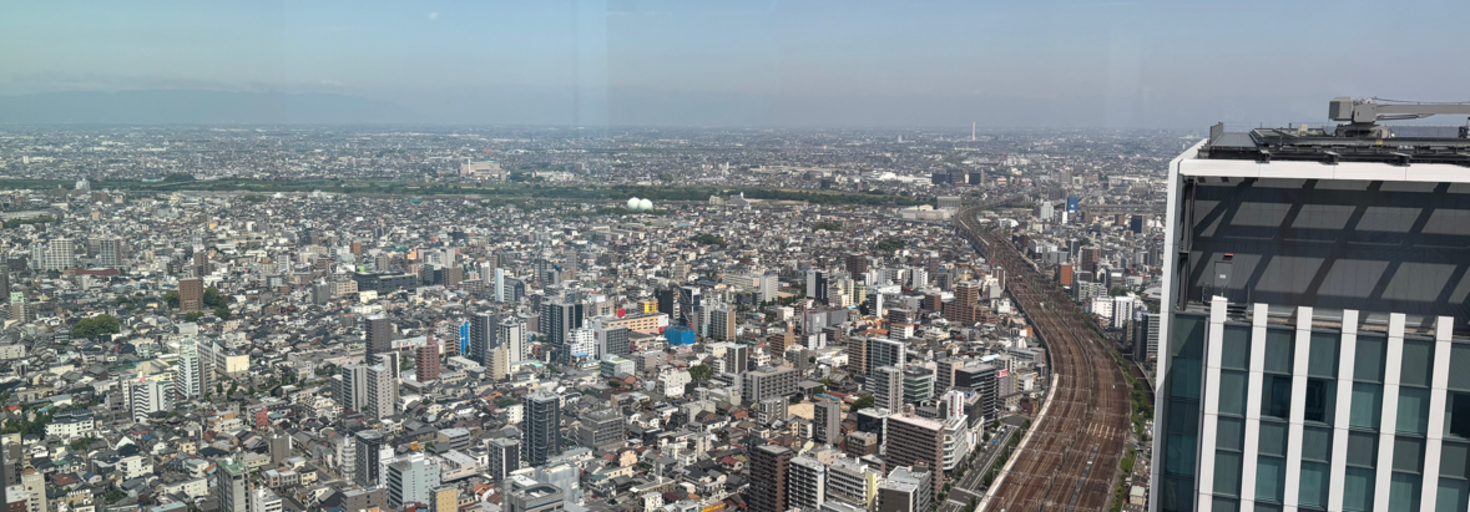 レビュアーのカバー画像