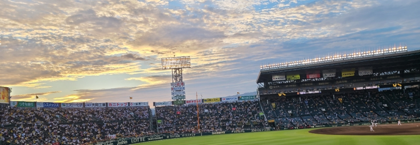 レビュアーのカバー画像