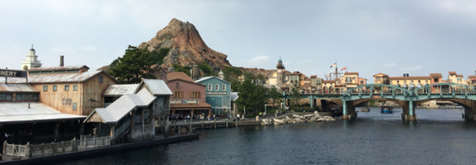 レビュアーのカバー画像