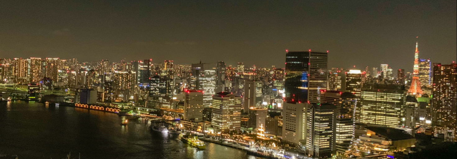 レビュアーのカバー画像