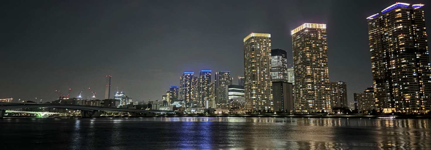 レビュアーのカバー画像