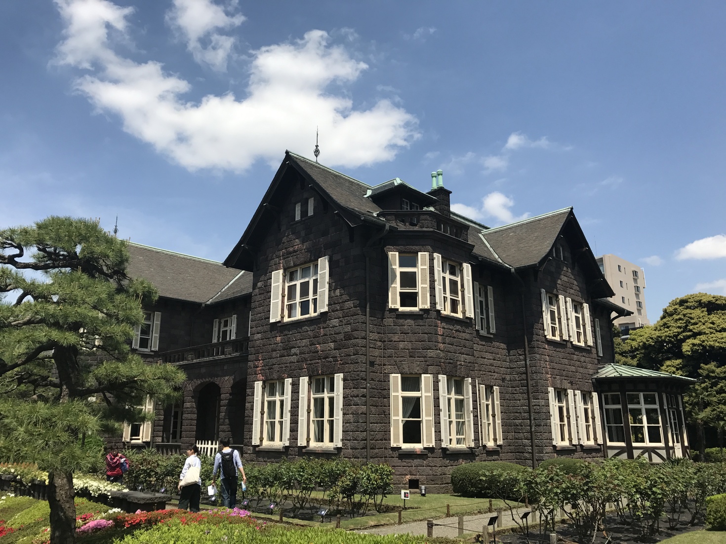 レビュアーのカバー画像