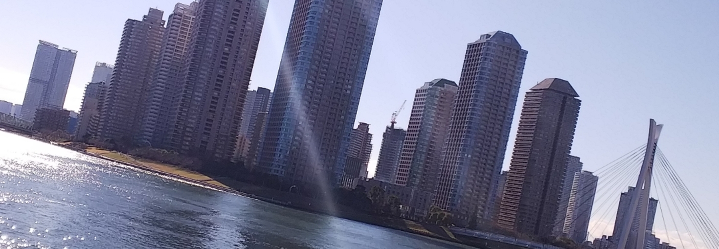 レビュアーのカバー画像