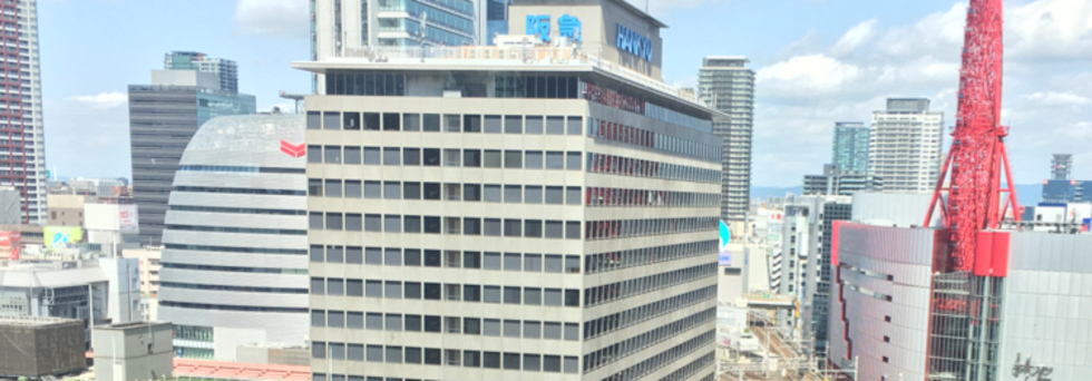 レビュアーのカバー画像