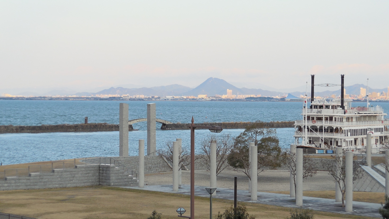 レビュアーのカバー画像