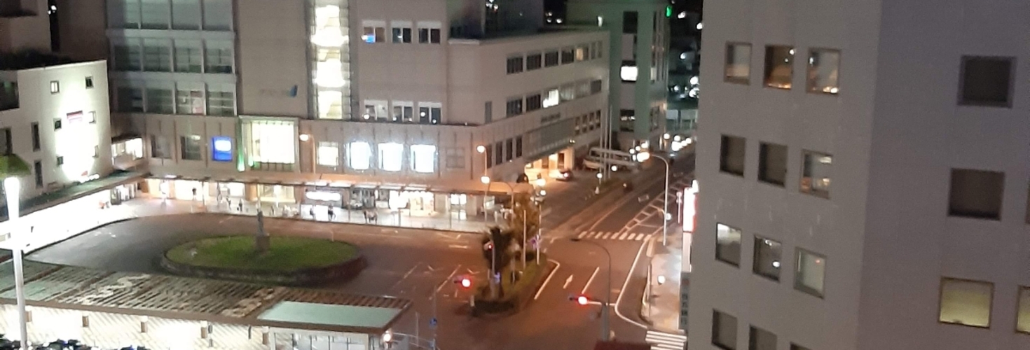 レビュアーのカバー画像