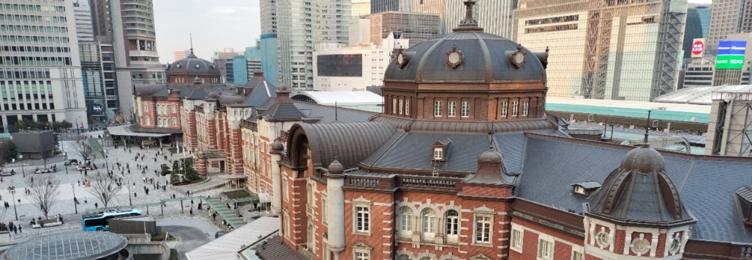 レビュアーのカバー画像