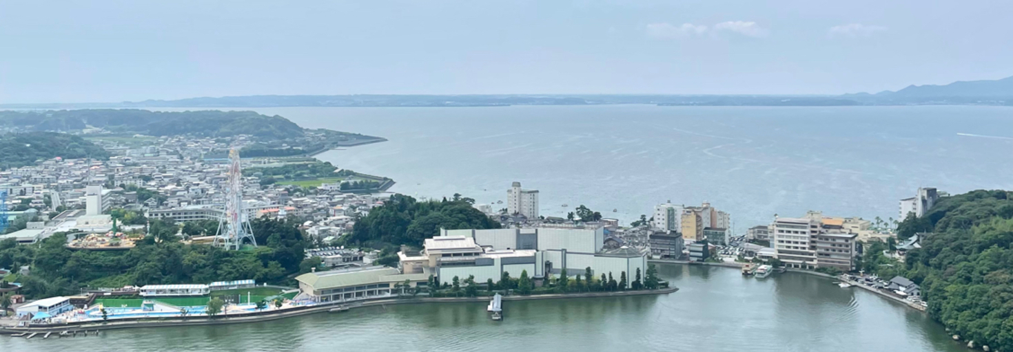 レビュアーのカバー画像