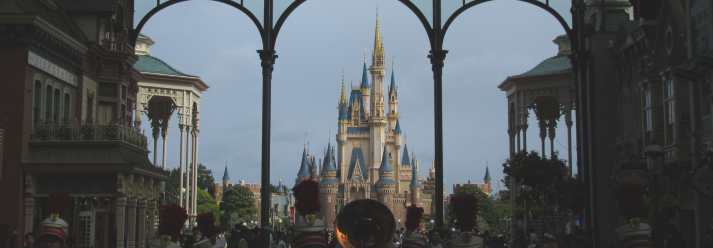 レビュアーのカバー画像