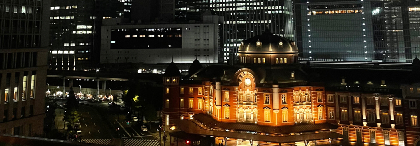 レビュアーのカバー画像