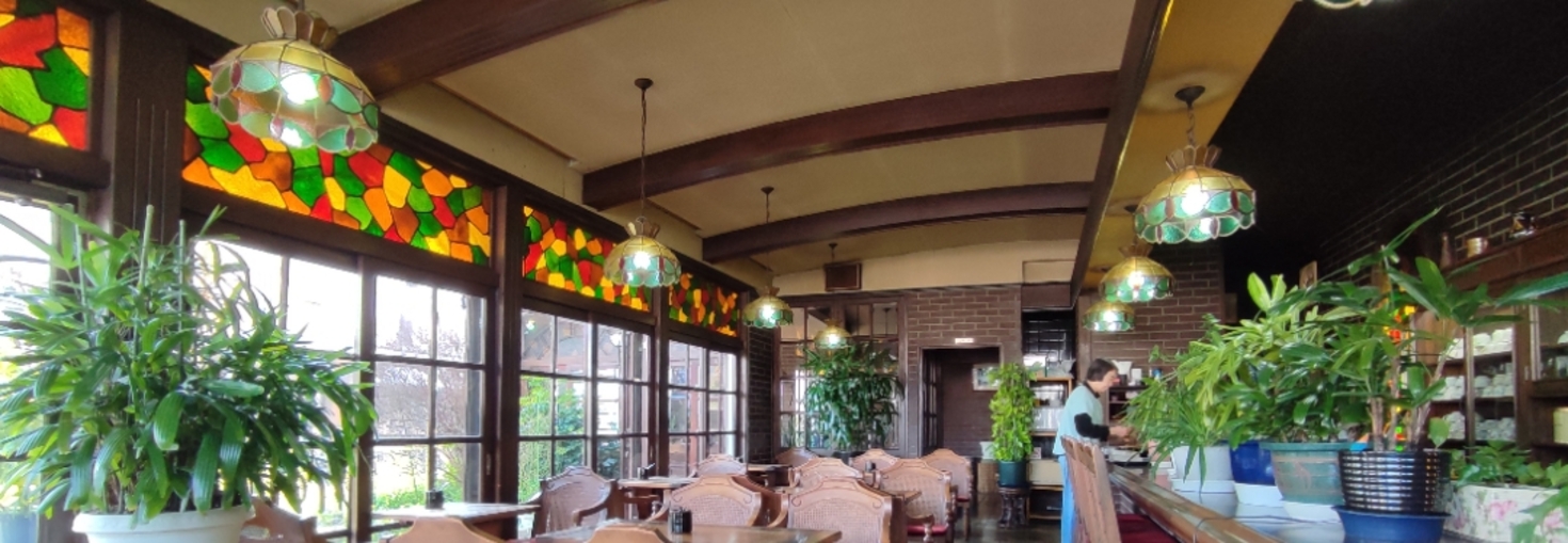 レビュアーのカバー画像