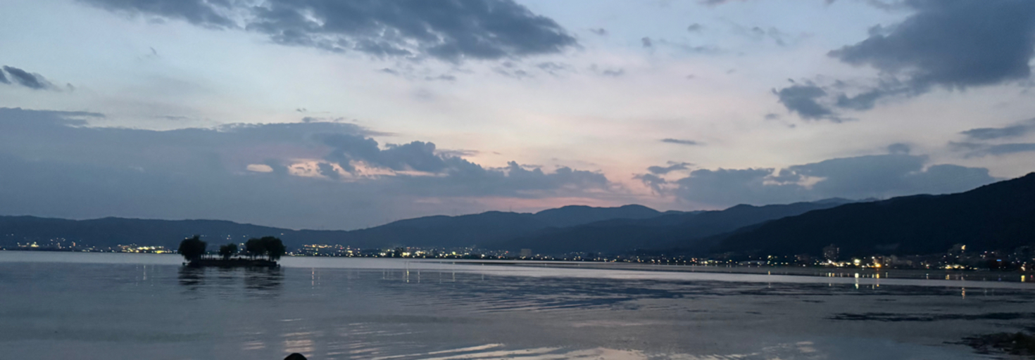 レビュアーのカバー画像