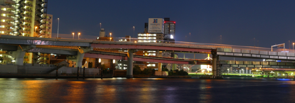 レビュアーのカバー画像