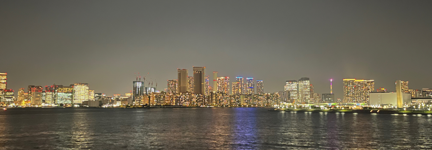 レビュアーのカバー画像