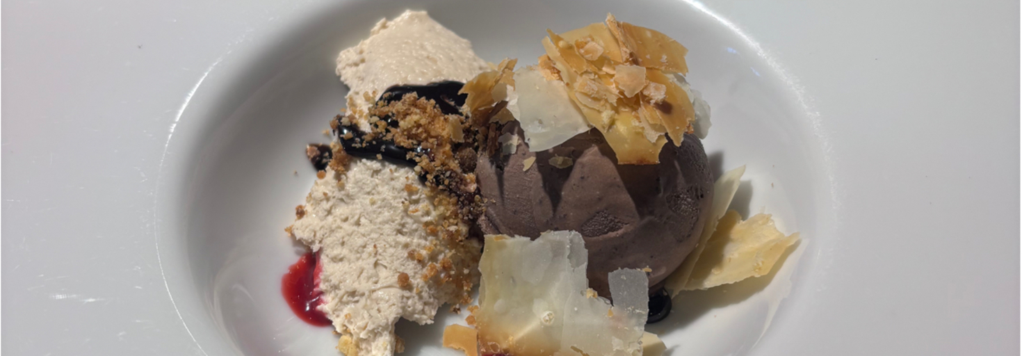 レビュアーのカバー画像