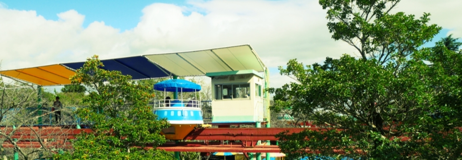 レビュアーのカバー画像