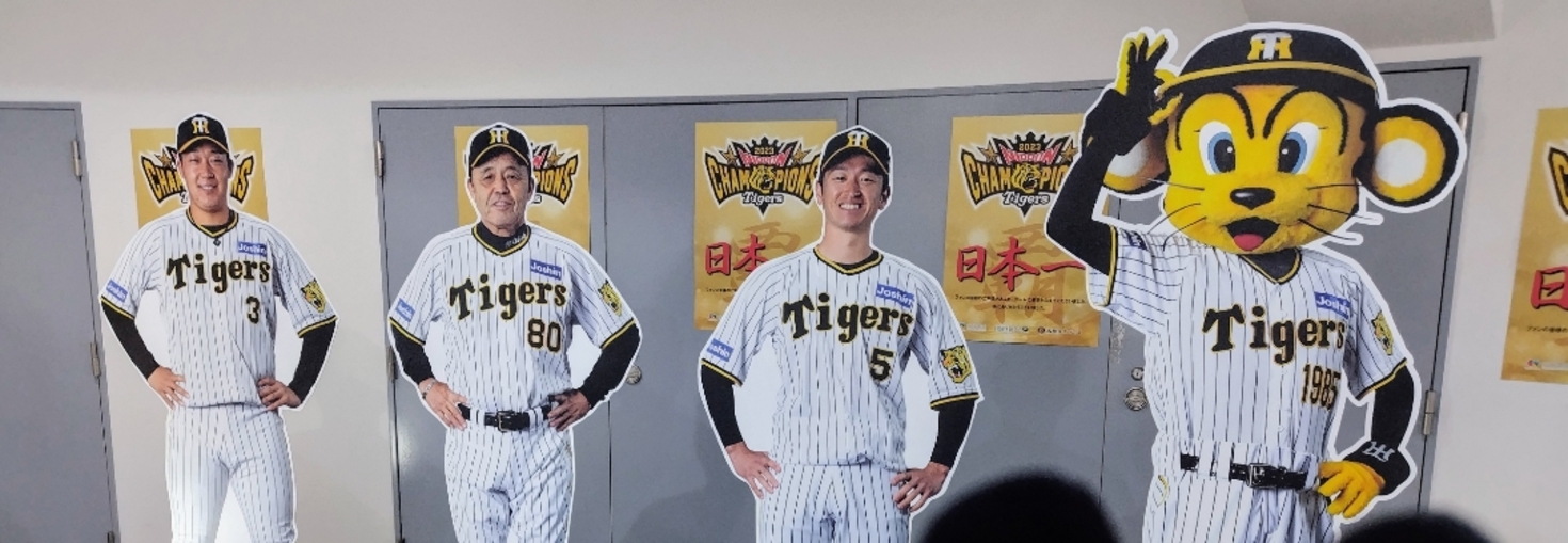 レビュアーのカバー画像