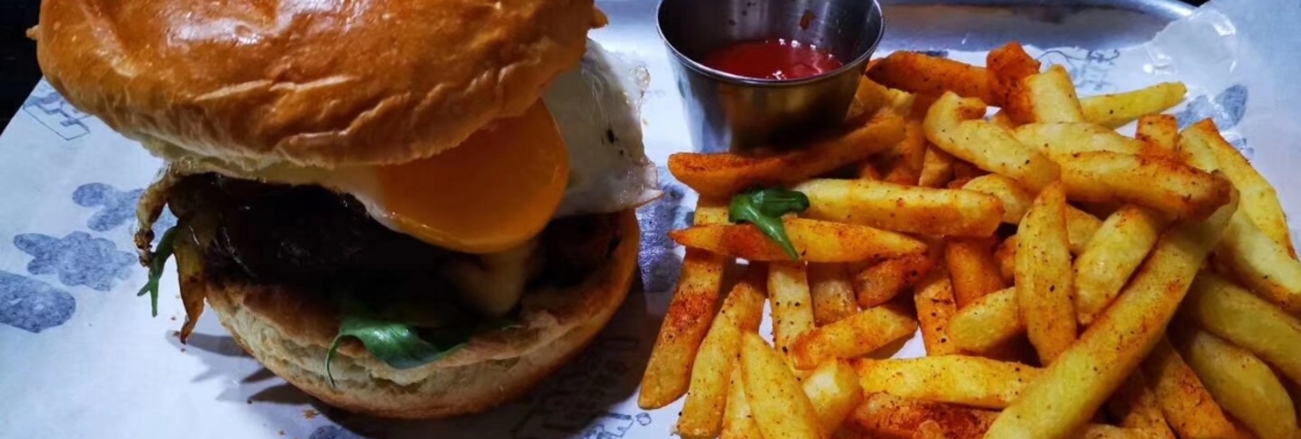 レビュアーのカバー画像