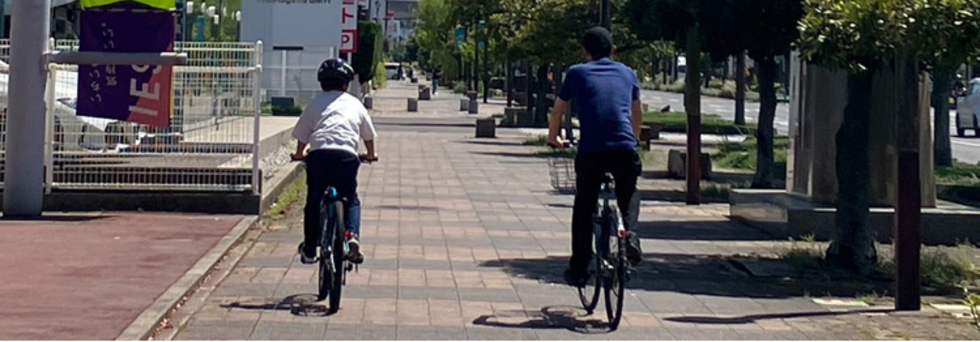 レビュアーのカバー画像