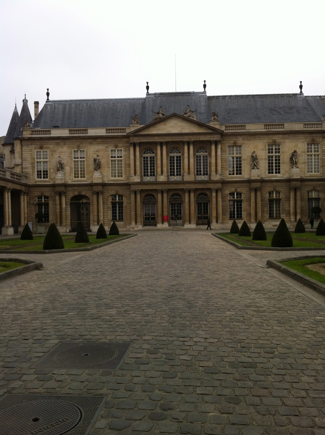 レビュアーのカバー画像