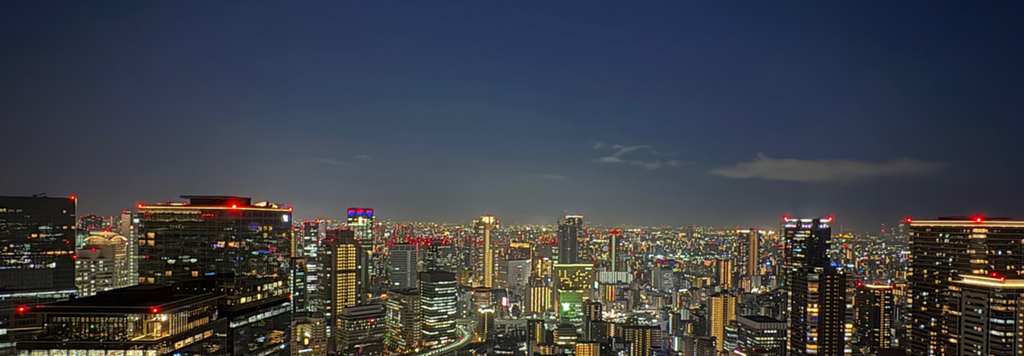 レビュアーのカバー画像