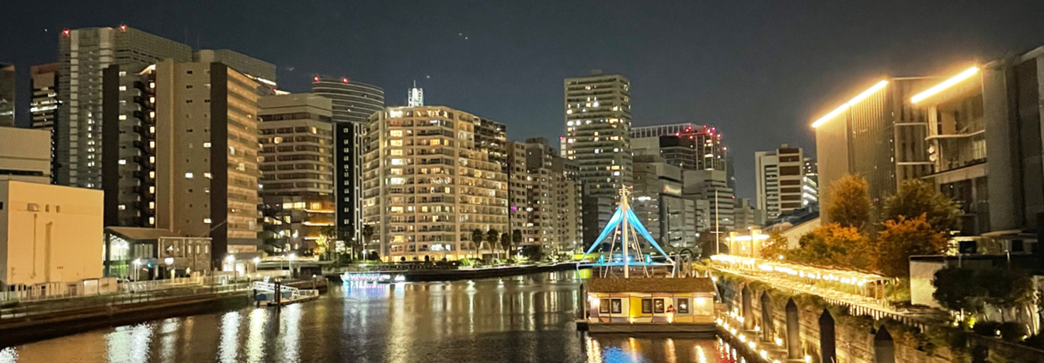 レビュアーのカバー画像