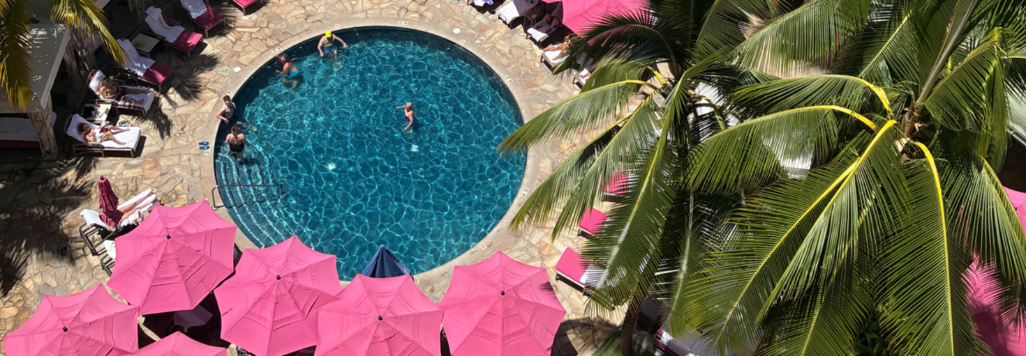 レビュアーのカバー画像