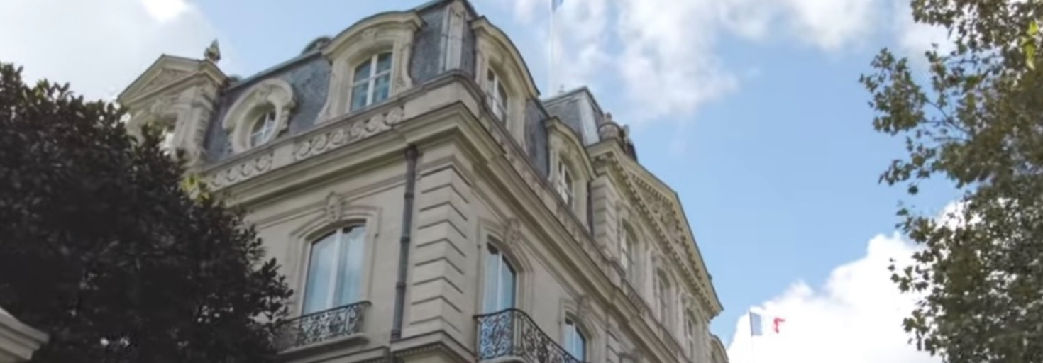 レビュアーのカバー画像