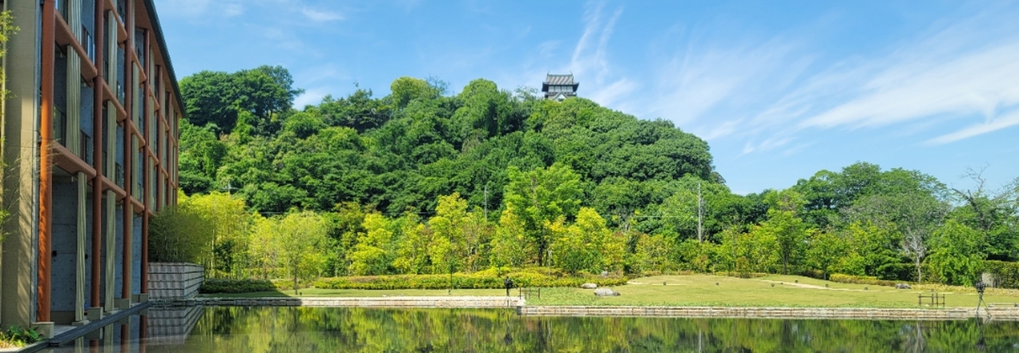 レビュアーのカバー画像