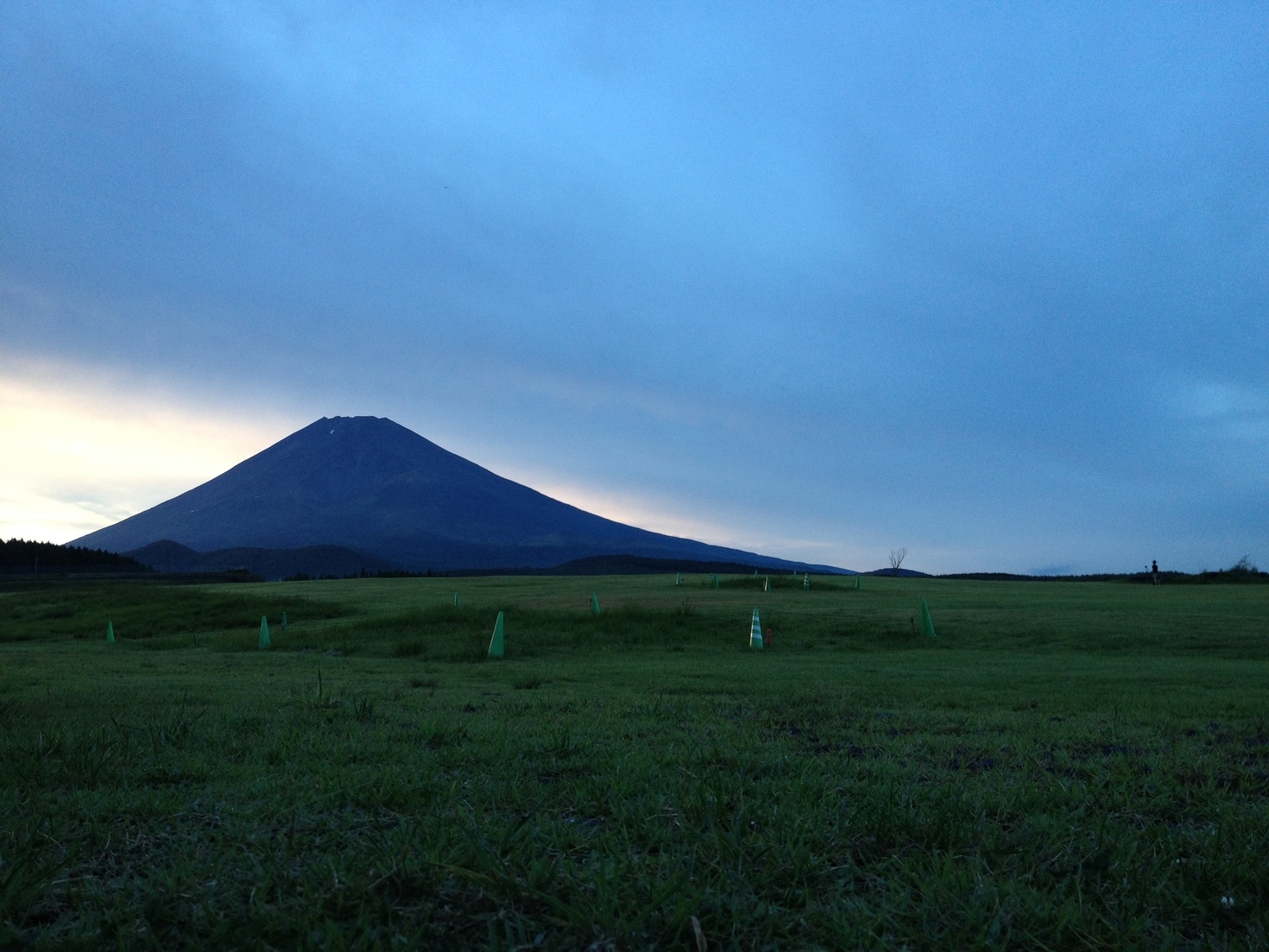 レビュアーのカバー画像