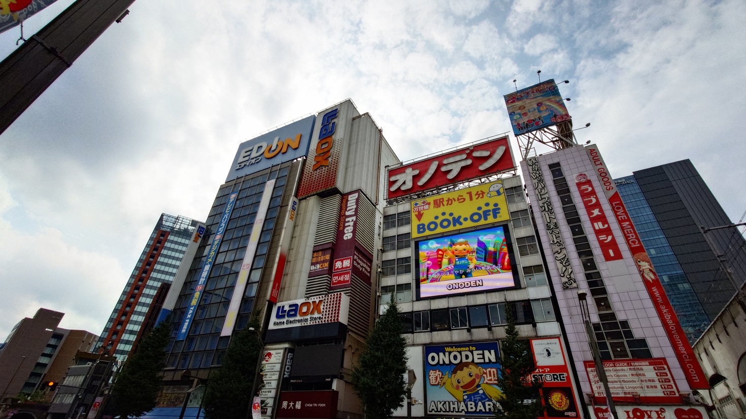 レビュアーのカバー画像