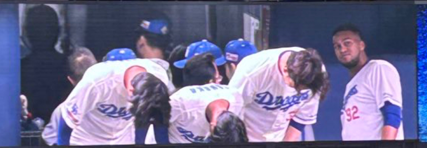 レビュアーのカバー画像