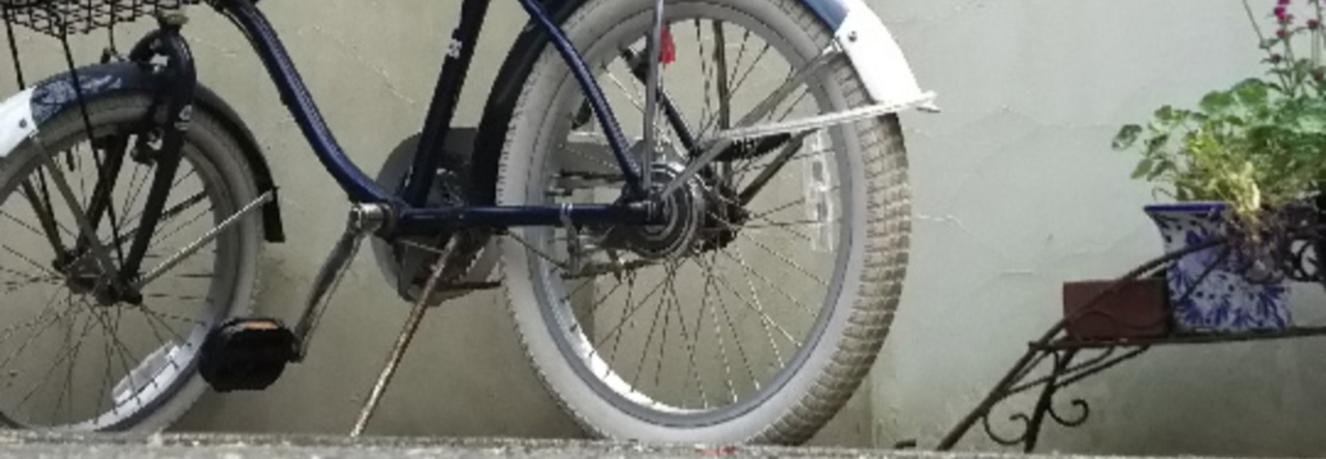 レビュアーのカバー画像