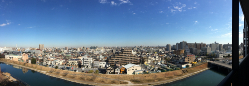 レビュアーのカバー画像