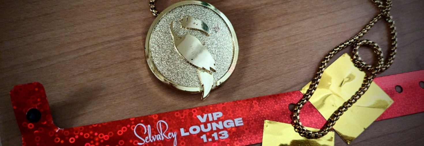 レビュアーのカバー画像