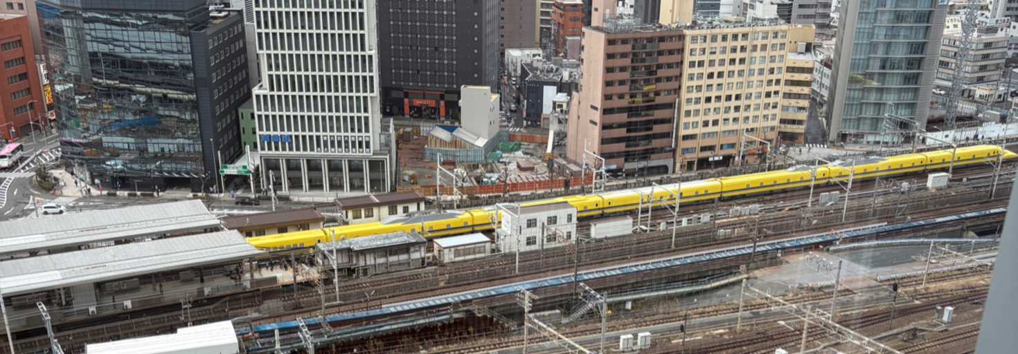 レビュアーのカバー画像