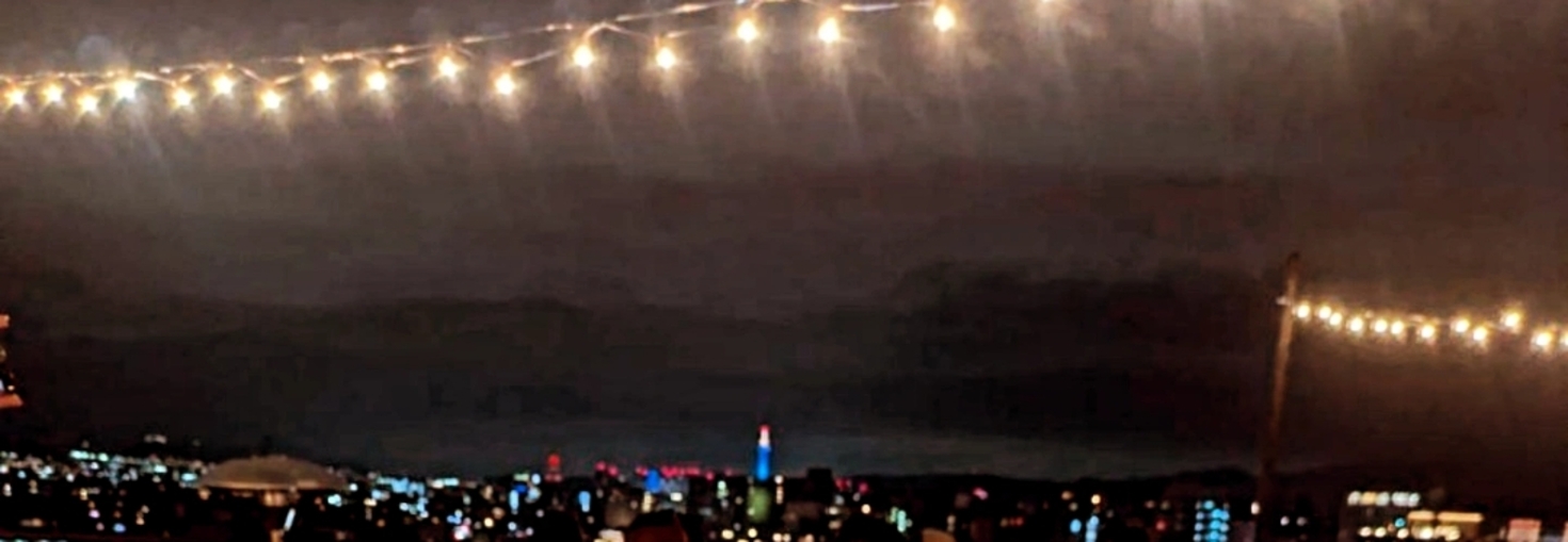 レビュアーのカバー画像