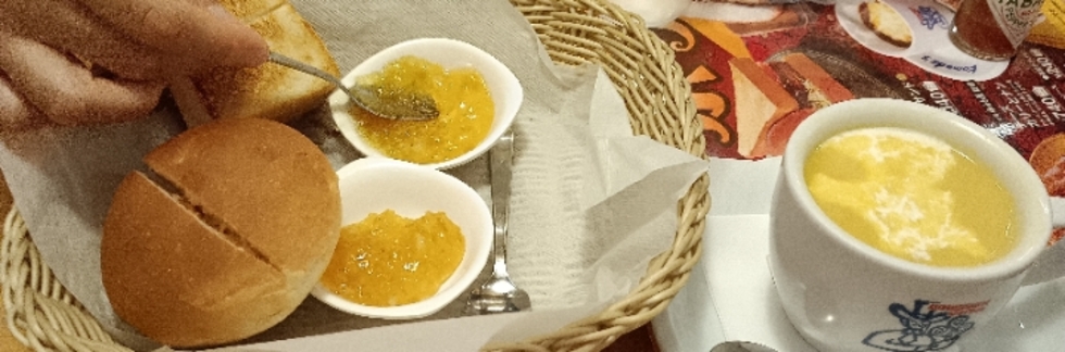 レビュアーのカバー画像